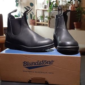 Black Blundstone 510 size 6.5 / 3.5 UK